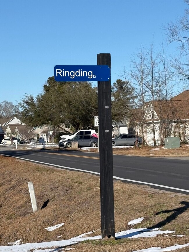 Photo - 104 Ringding Dr