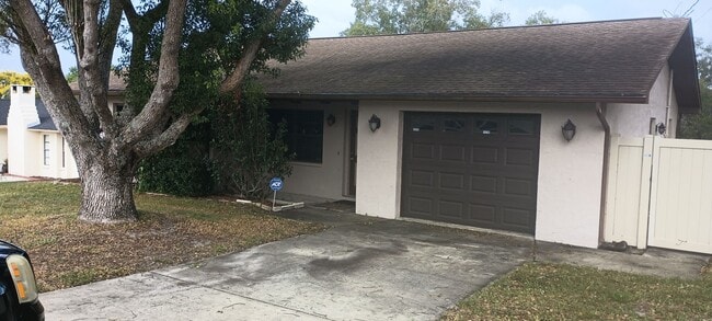 Photo - Beautiful 2 bedroom 2 bathroom house 1 car...