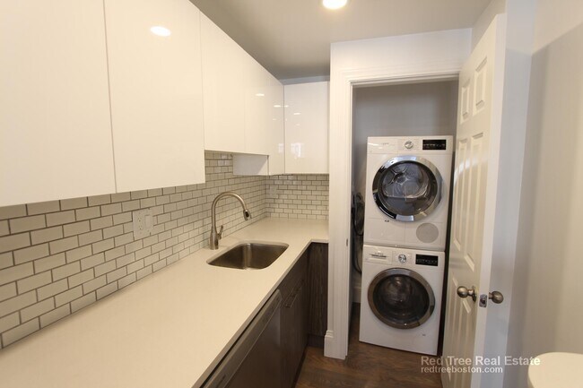 503 Beacon St Unit 5