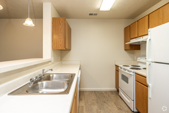 1BR, 1BA - 792 SF - Valley View Apartments