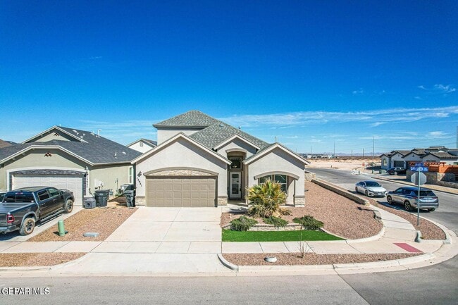 Photo - 13941 Garforth Ave