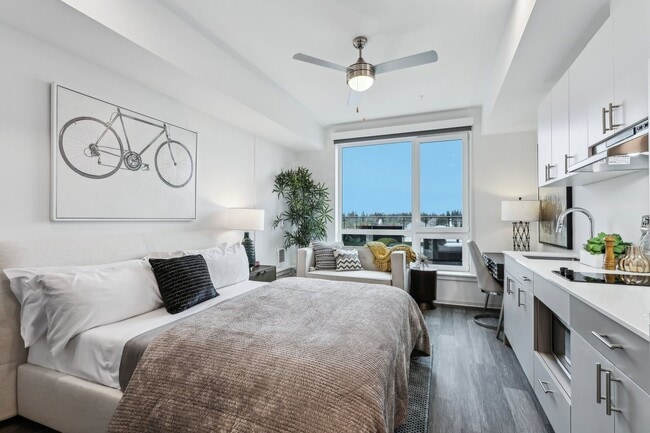 Photo - Koz on Alderwood Mall Blvd