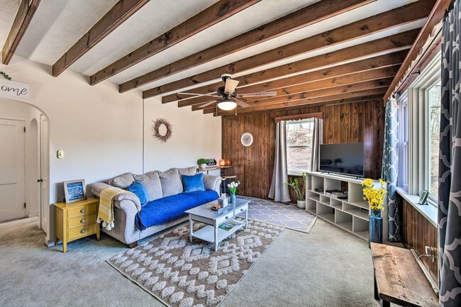 Photo - 20 Hill Ln Unit ID1383696P