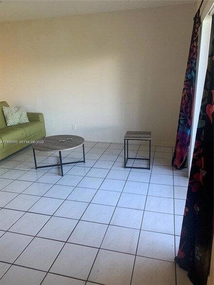 Photo - 10009 Winding Lake Rd Unit 106