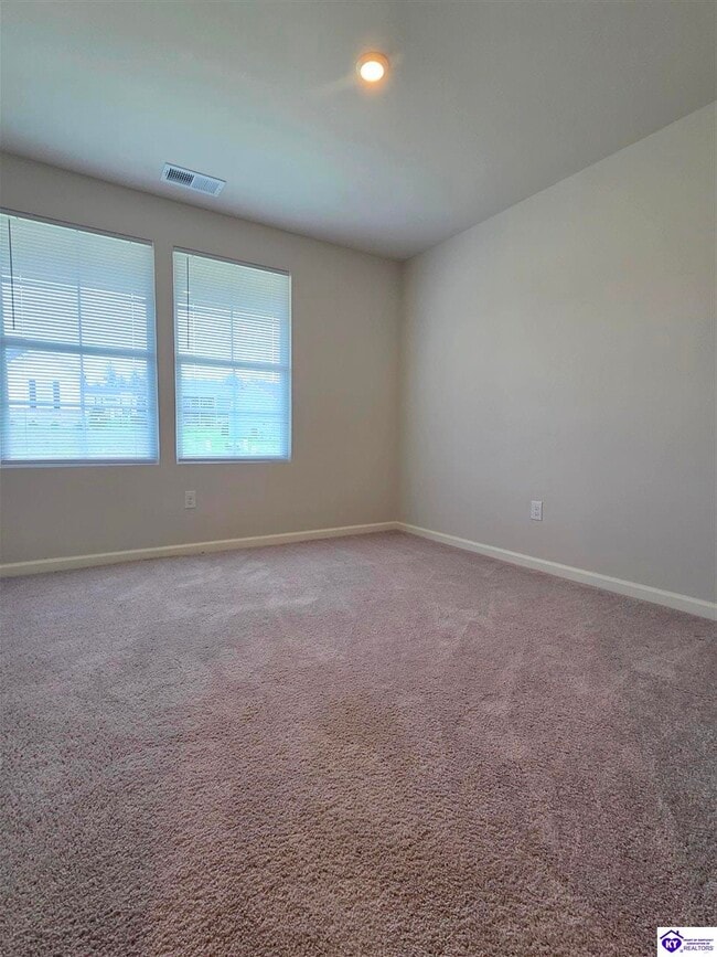Photo - 132 Elegance Wy