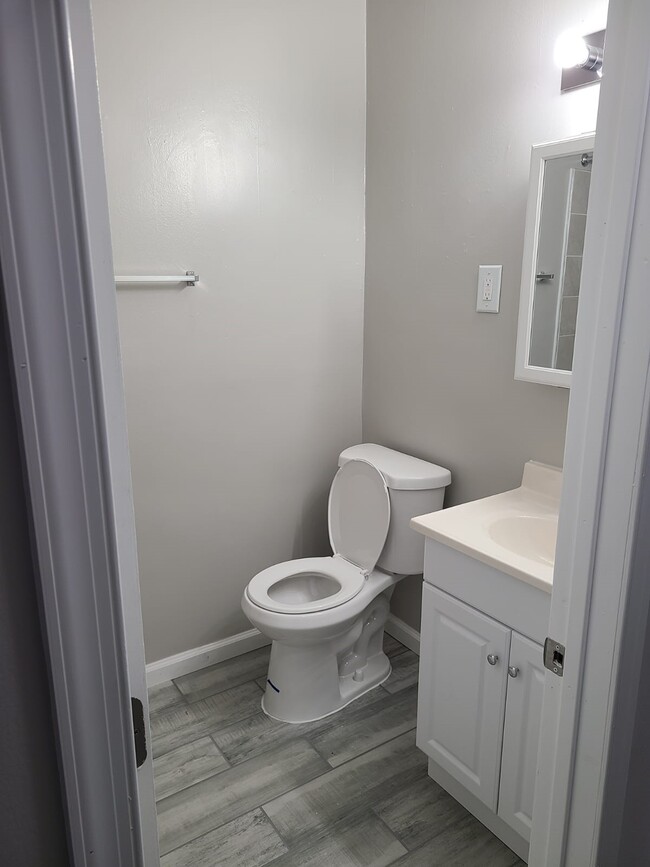 Photo - Royal Park Apartments