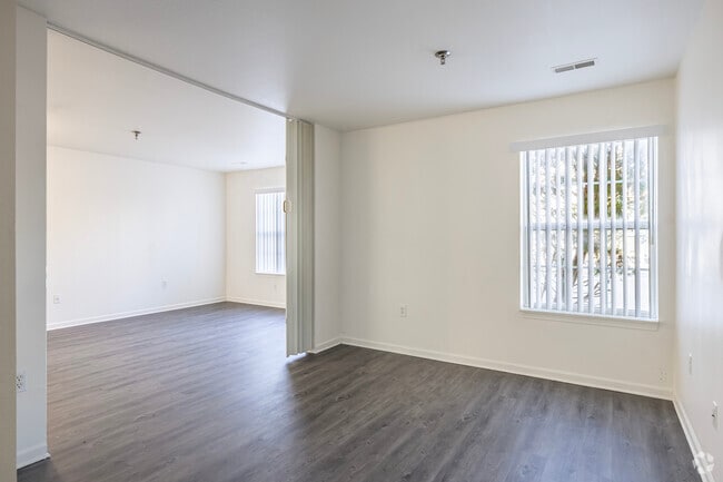 1HAB, 1BA - 846 ft² - Sala de estar - Lynden Parke