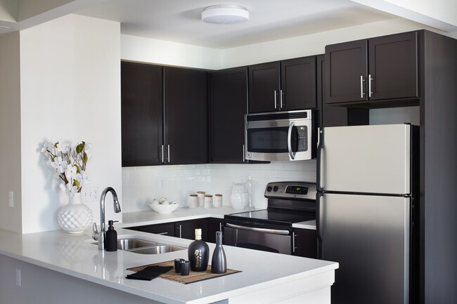 Kitchen - Bellerive Apartments