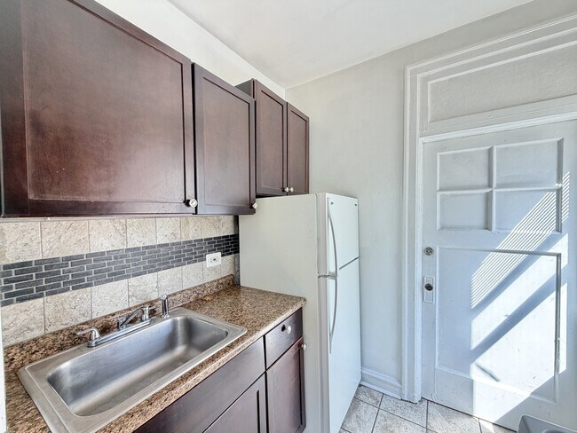 1367 W Estes Ave Unit K2