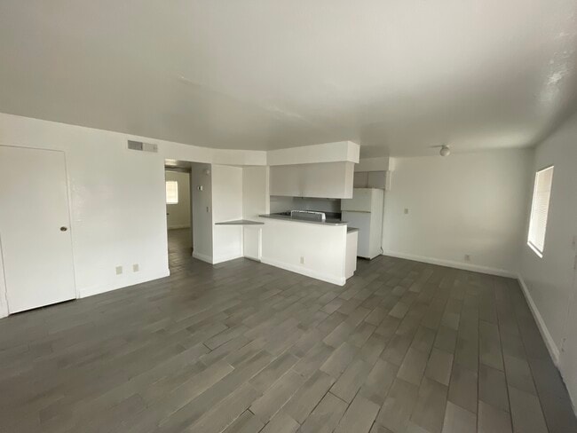 4961 Apollostar Ct