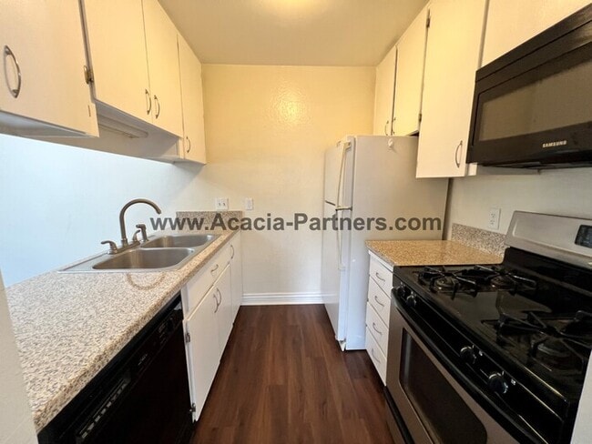 Photo - One Bedroom Condo