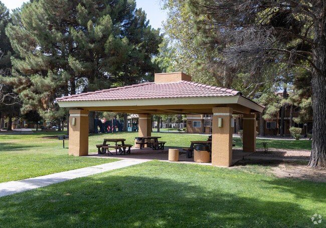 Desert Tree Apartment Homes