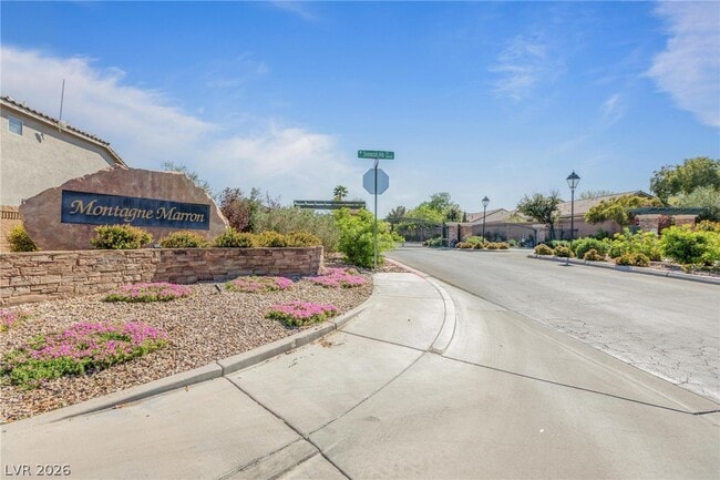 Photo - 10980 St Rafael St