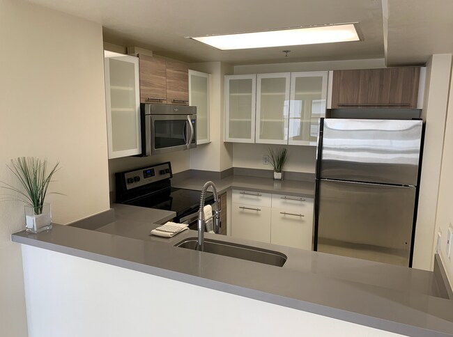 Photo - 988 Franklin St Unit 703