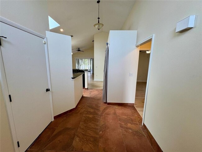 Photo - 4007 39th St W