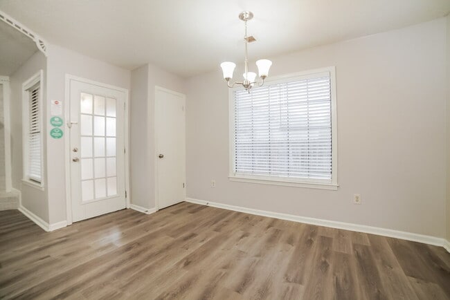 Photo - 2106 Charles Bryan Rd