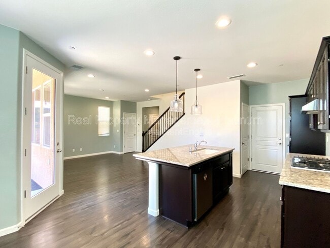 Photo - 2534 Mustang Dr