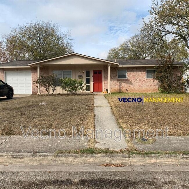 Building Photo - 701 Aviation Ave