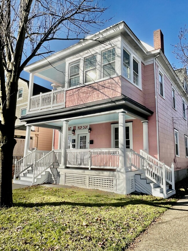 The historic "Pink House" - 531 Straight St Apartamentos Unidad #3