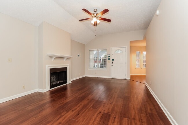 Photo - 4020 Calumet Dr