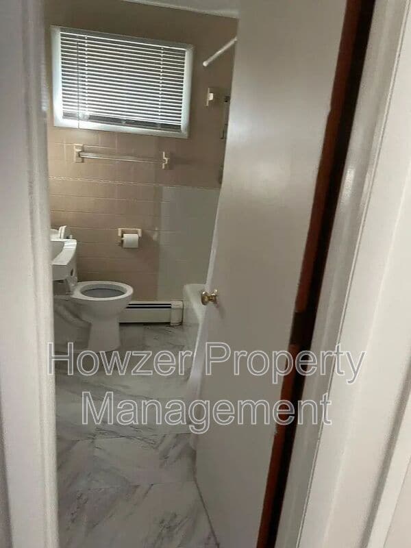 Photo - 20 Ellis Dr