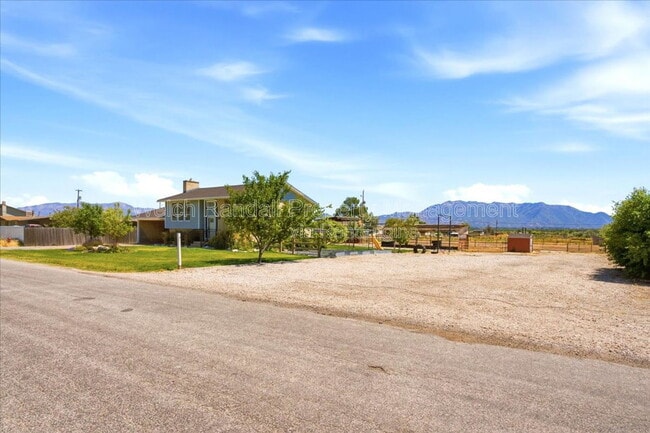 Photo - 5912 S 5100 W St