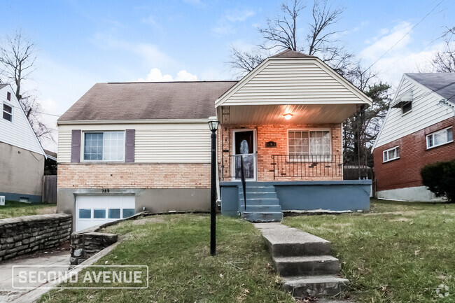 Building Photo - 989 Covedale Ave Rental