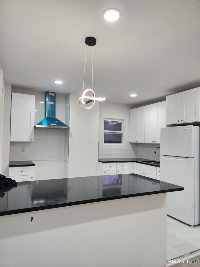 Photo - 23 King St Unit 2nd Floor