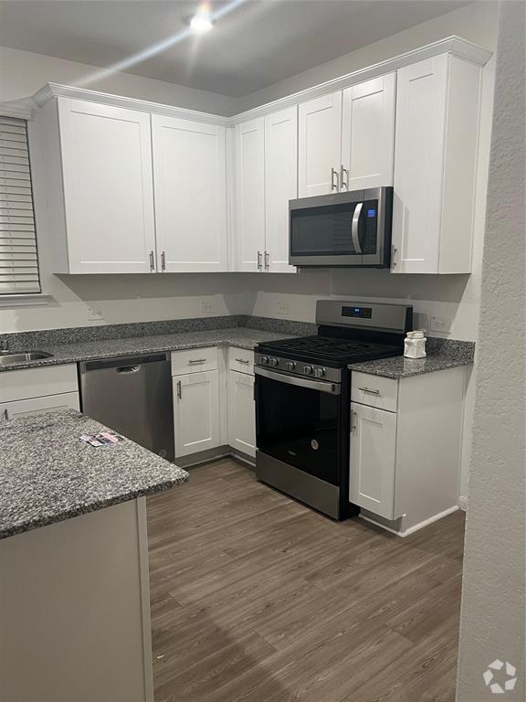 Building Photo - 5414 Balerna St Rental
