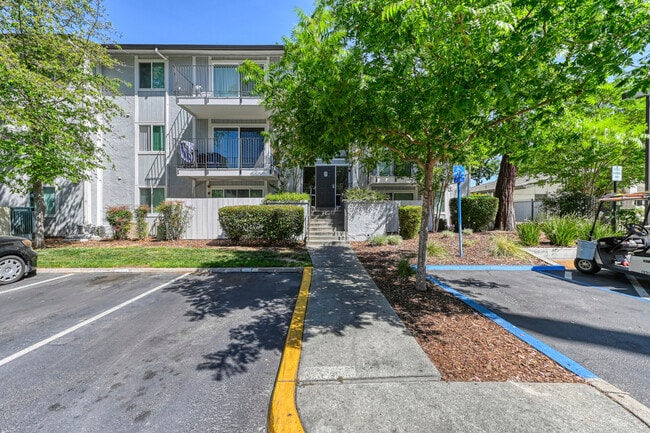 Photo - Crossing at Wyndham