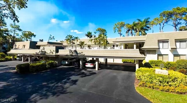 Photo - 1111 Wildwood Ln Unit 1111