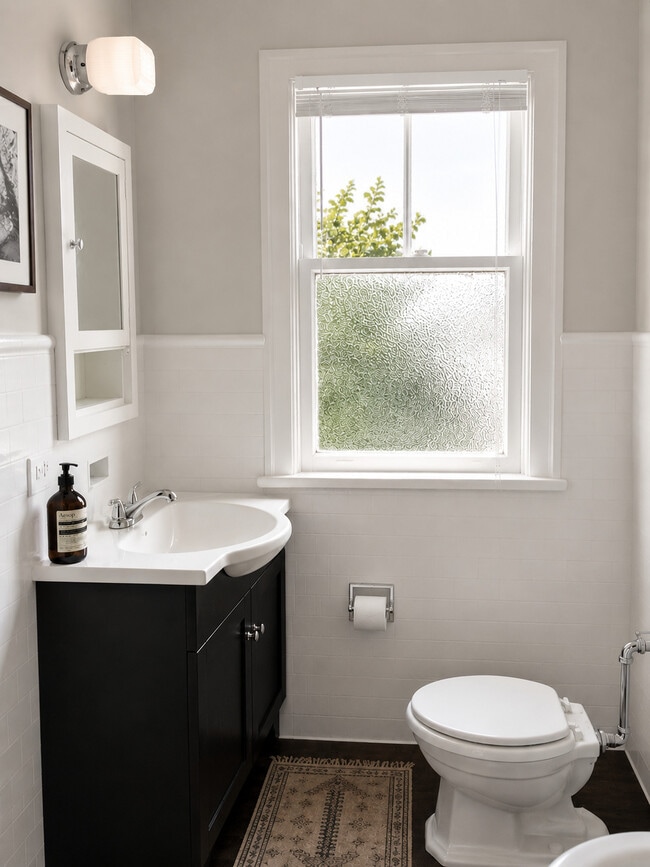 Studio, Bath