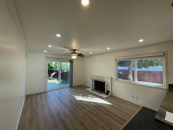 Photo - 3774 Lindero Dr Casa