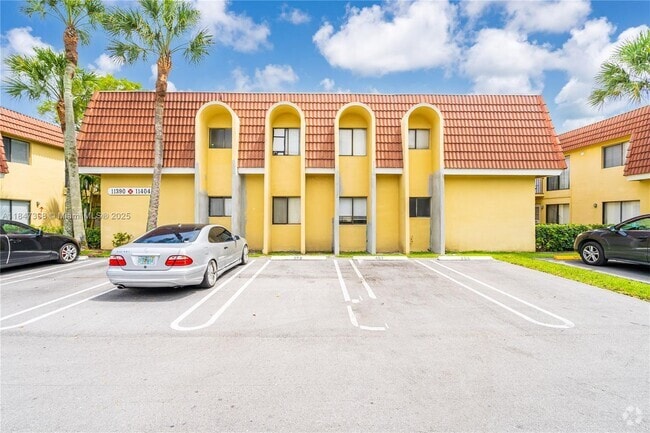 Building Photo - 11398 Royal Palm Blvd Unit 11398 Rental