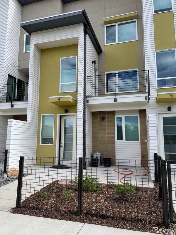 Building Photo - 225 Green Leaf Street