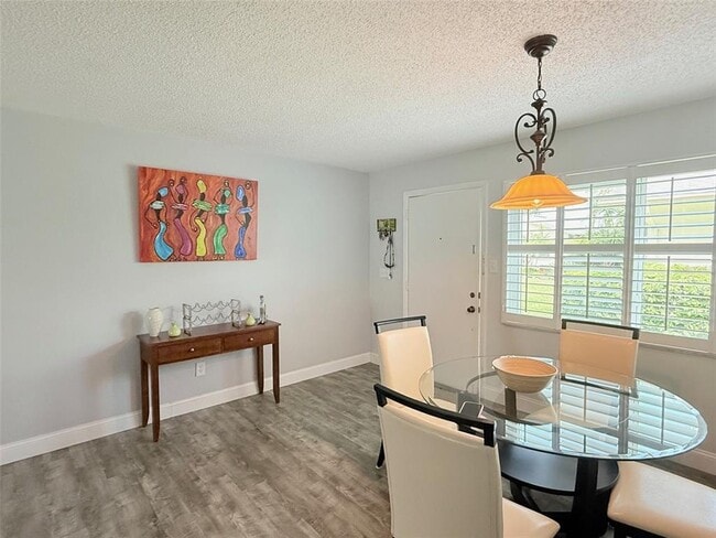 Photo - 3357 38th St S Unidad C