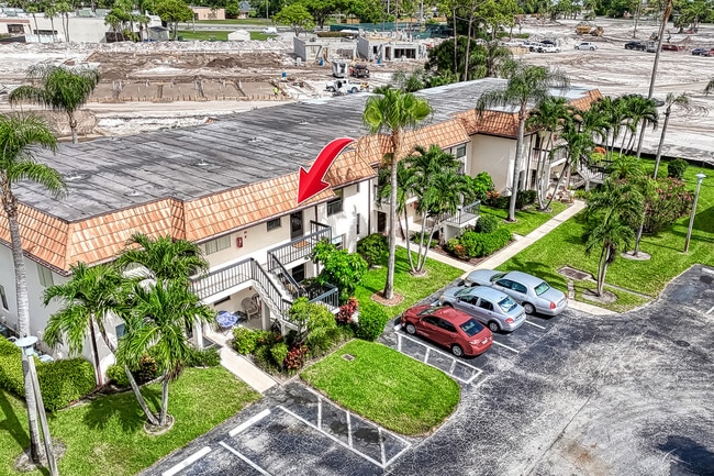 7257 Golf Colony Ct Unidad 202