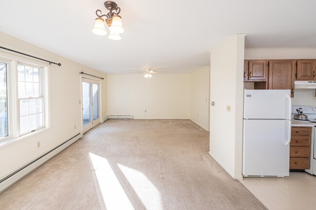 Photo - 60 Riggs Dr