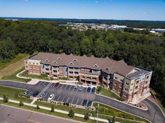 Oakwood Ridge Apartments - Oakwood Ridge Apartments