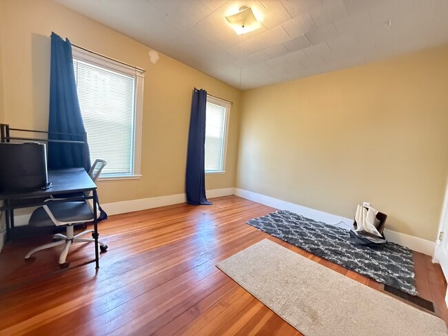 Photo - 53 Litchfield St Unidad 1