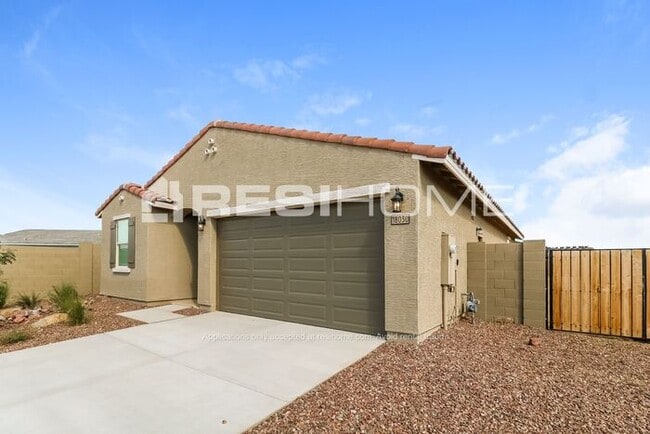 Photo - 18030 W Pierson St