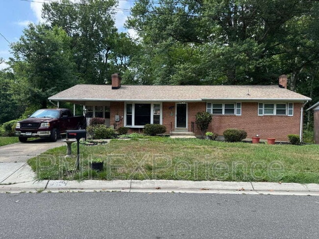 Photo - 6405 Roberts Dr