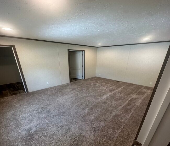 Photo - 7519 Dorr St