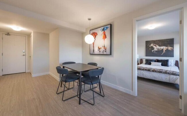 Photo - 5633-5633 Fenwick St Unit 1807