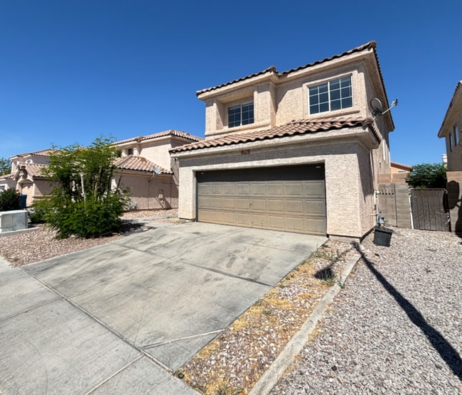 Building Photo - Beautiful 3Bed/2Bath/2Car residence located in Sunrise Manor / Winterwood area