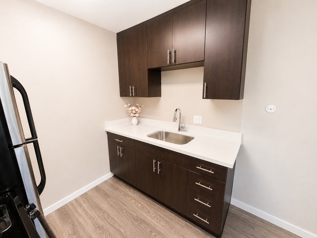 Photo - Riverbend Apartments