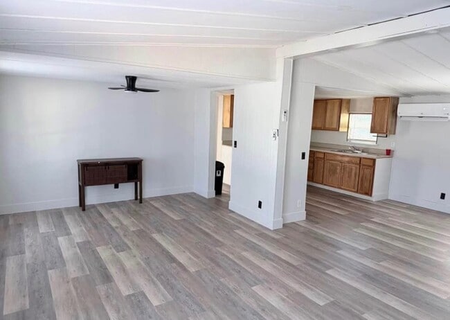 Photo - 20504 Spanish Ln