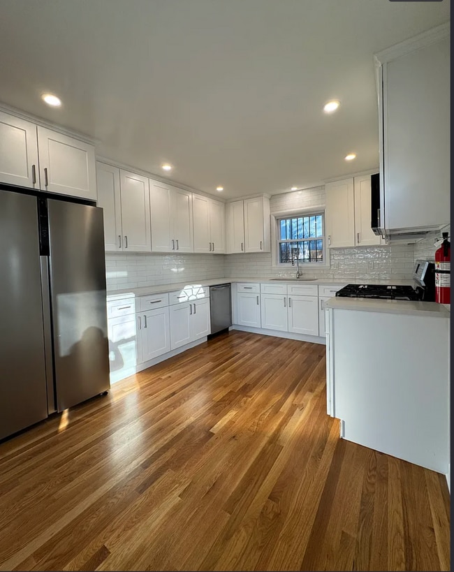 Photo - 639 Oakdene Ave Unit 1