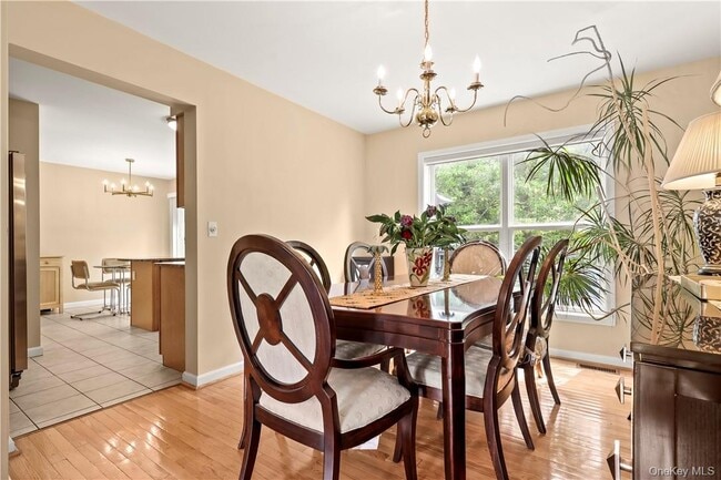 Photo - 15 Wimbledon Ct