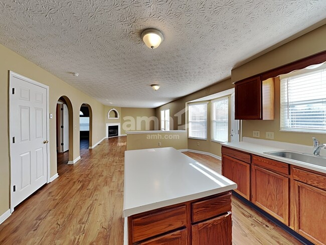 Photo - 5779 Tampico Dr